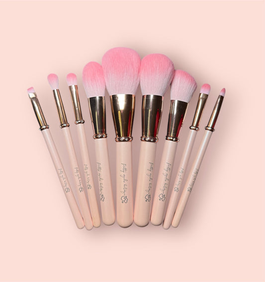 Pink makeup brush set. Bag included 💗